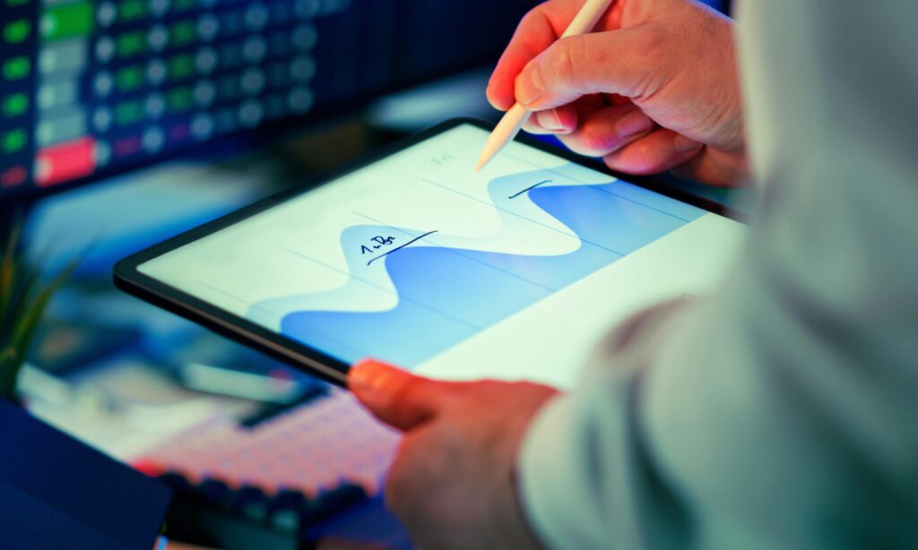 Analytics & Performance Tracking